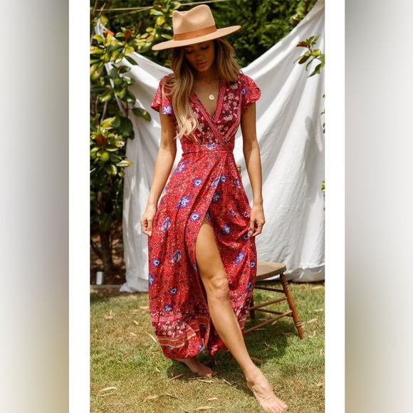 Women’s Pretty Garden Wrap Around Dress Boho Red Floral Flutter Sleeve Medium - Picture 1 of 16